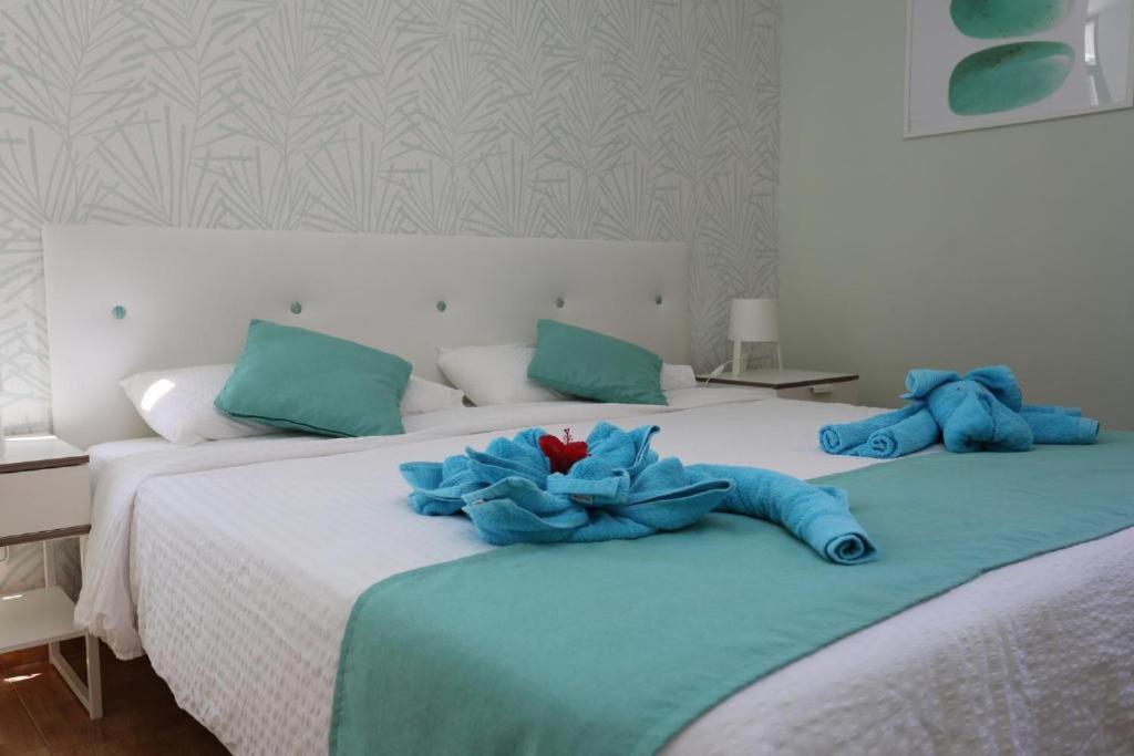 Apartamentos Halley Puerto Rico  Eksteriør bilde